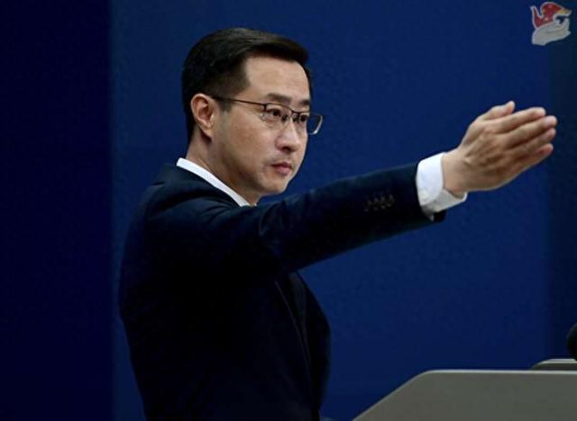 外媒居心不良！
炒作中国上百艘舰艇出动！
外交部终于回应了！话很重！

船多一点