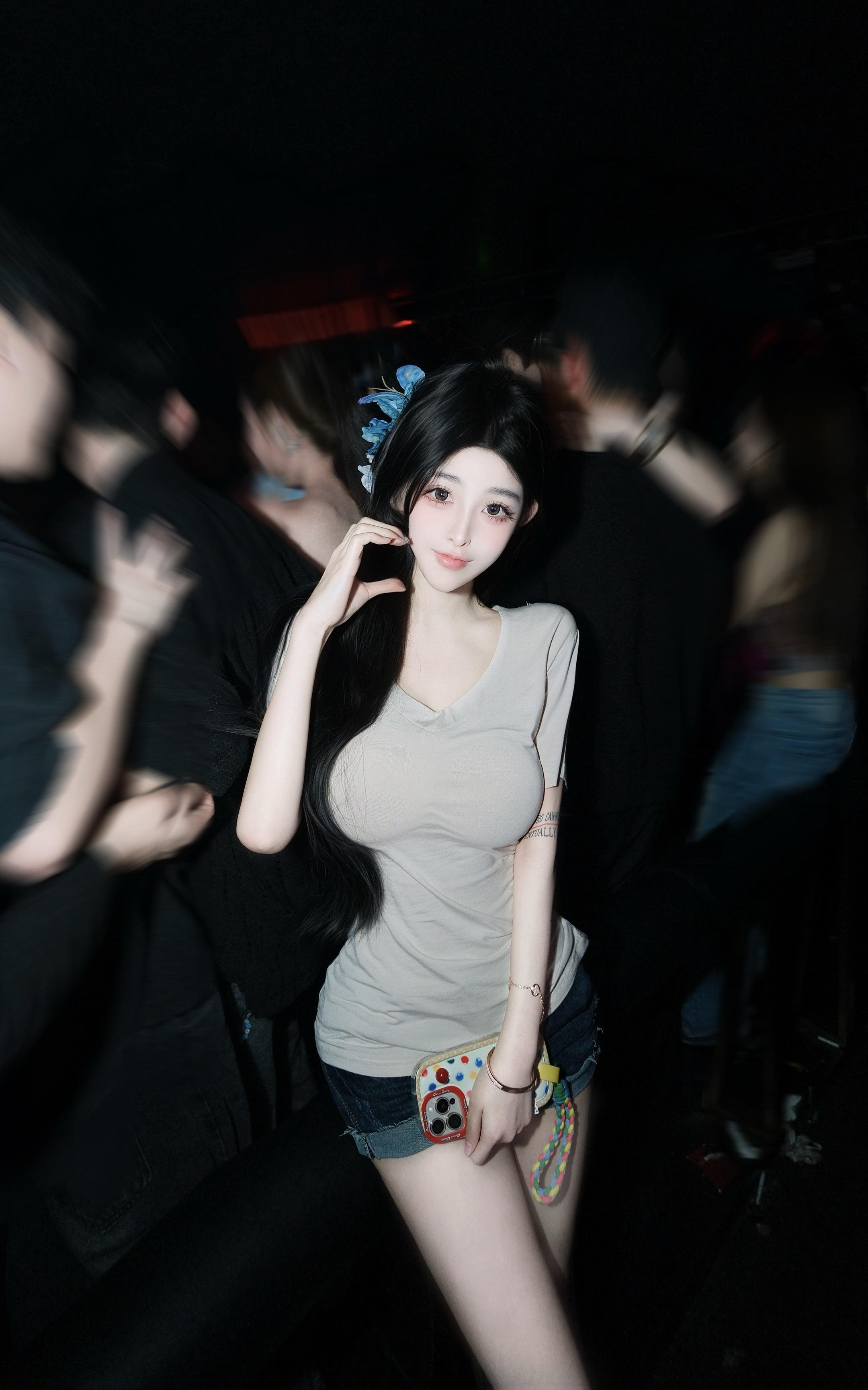 我还是会看你的账号 但我不会找你了