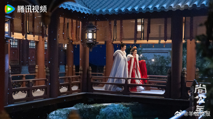 【#孟子义李昀锐情人节九宫格#，你磕到了吗？】今年情人节上午10点，由和主演的古