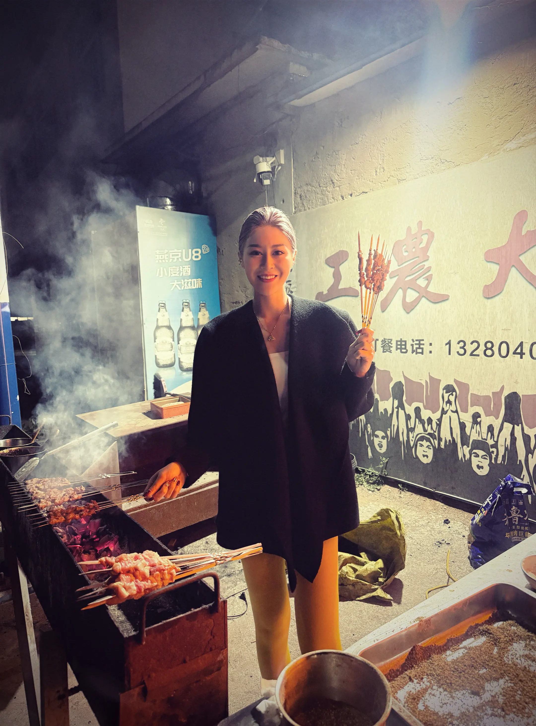人心就是这样 自卑才炫耀 缺爱才花心 你的招摇除了能证明内心虚弱 证明...