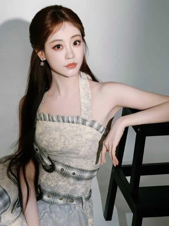 每日美图！祝绪丹！