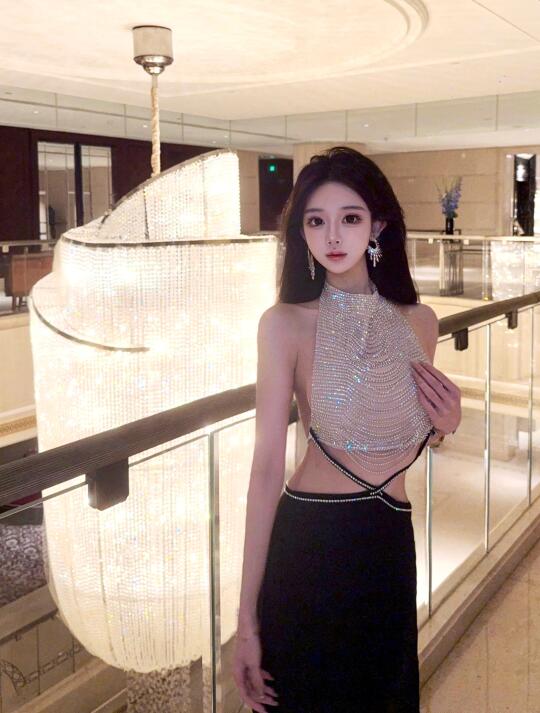 不能给我的 也不许给她