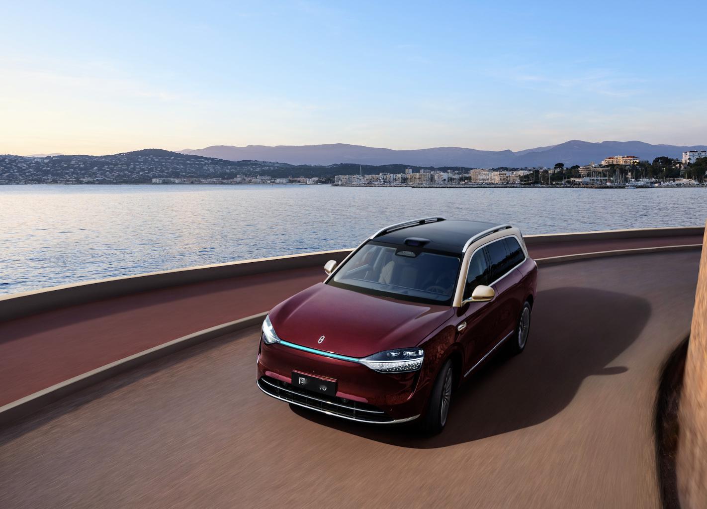 问界M9上市两周年交付超26万台 问界M9上市两周年，交付超26万台，连续20个