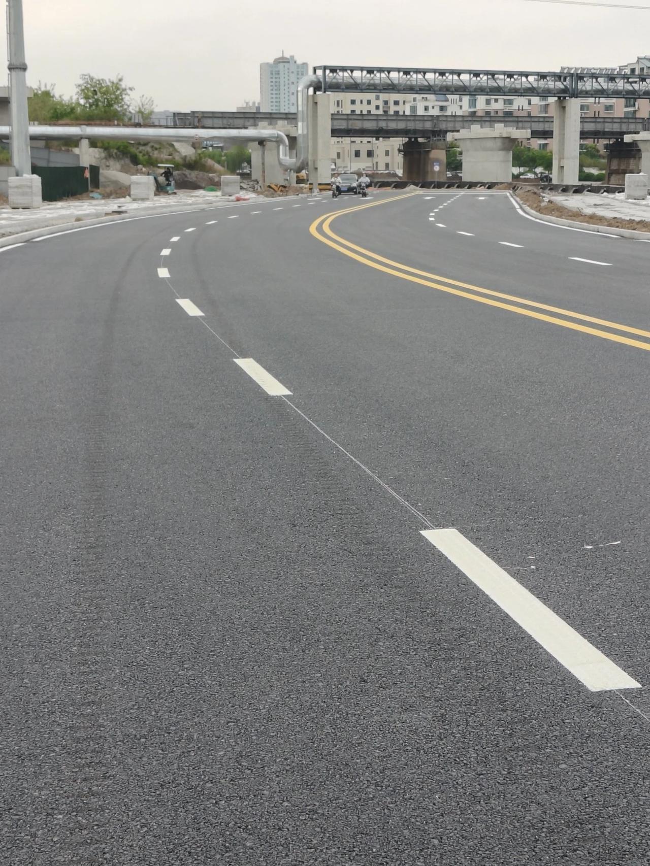 淄川这段沿河路正式通车！

淄博市淄川区孝妇河沿河东路松龄路至兴学路段升级改造工