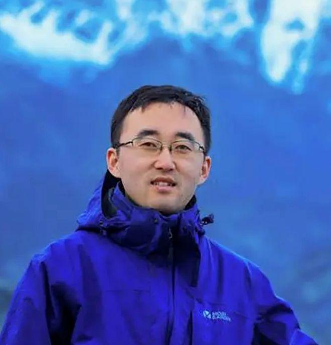 “中国活该被日军欺负，日本要是能多占领几年就好了！”2002年，清华大学高材生李