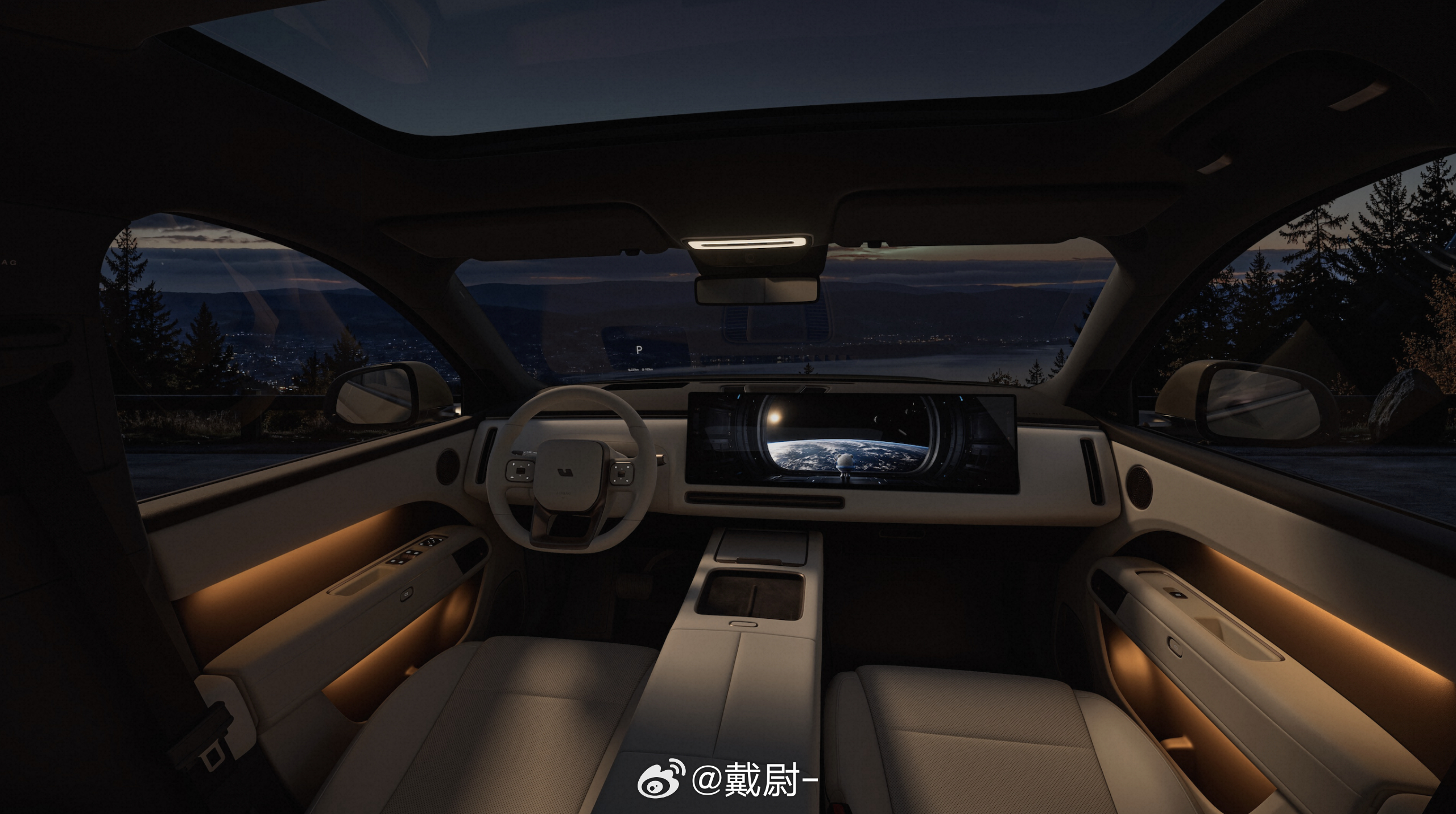 今天全新理想L6的内饰公布了！外观在发布会的海报上其实也看出一些端倪了！比如说门