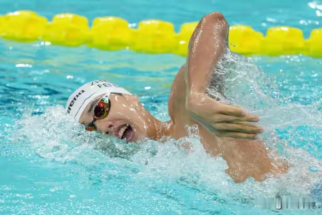 三金在握，两破记录，本届全运会最佳运动员奖项在向张展硕招手！

11月13日，男