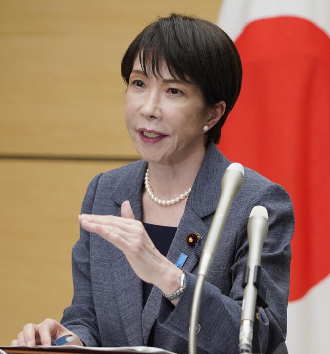 【高市内阁及党内人事调整在即，如何安排蜜月关系的麻生派成为生变焦点。】8月17日