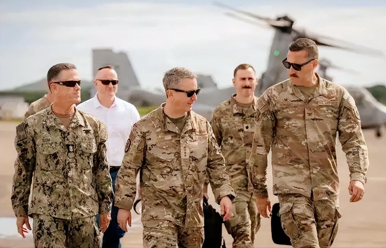 美国和伊朗马上就要在瑞士日内瓦坐下来谈判了，可谈判还没开场，特朗普急眼放狠话了，