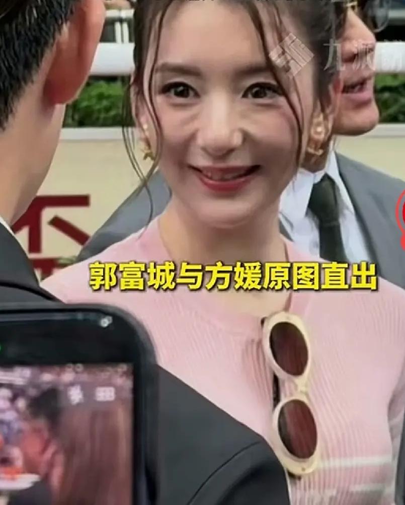 方媛没有精俢图的照片，仍然很美，郭天王能娶她，她的外貌优势才是主要的吸引到郭富城
