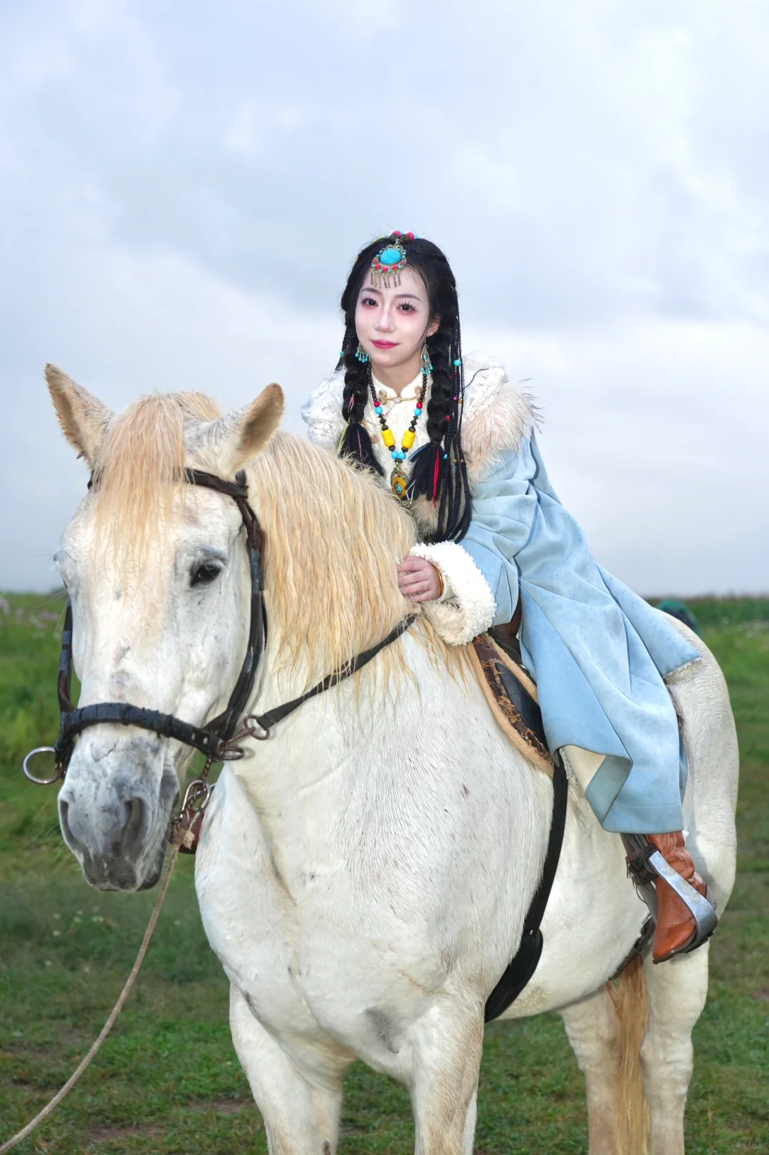 重生之我在雪山牧场 骑马抱小羊🦌🐏🌲