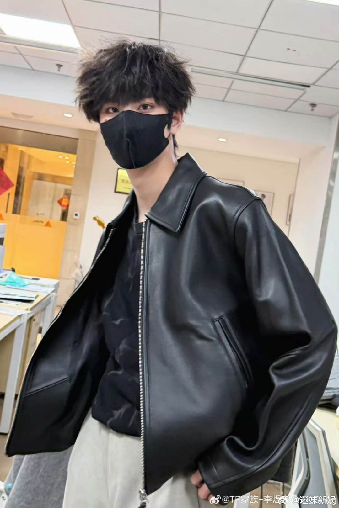 李煜东皮衣look李煜东痞帅学长感李煜东痞帅学长感，不错不错，