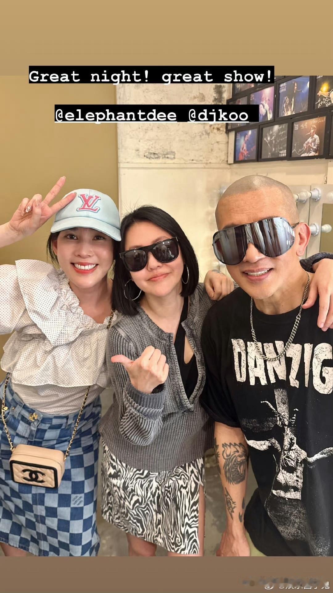 小s应该挺护短的！

只要你是她认可的家人，她就会竭尽所能去帮你造势，利用自己的