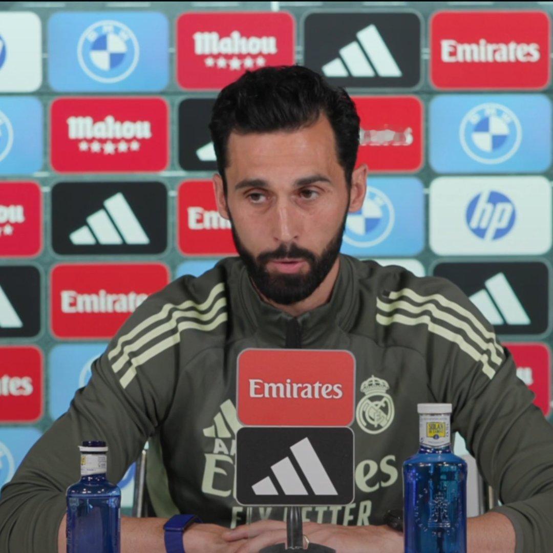 阿韦洛亚在对阵皇家贝蒂斯赛前发布会：【当下的队内激励问题】“我的首要目标并非去激