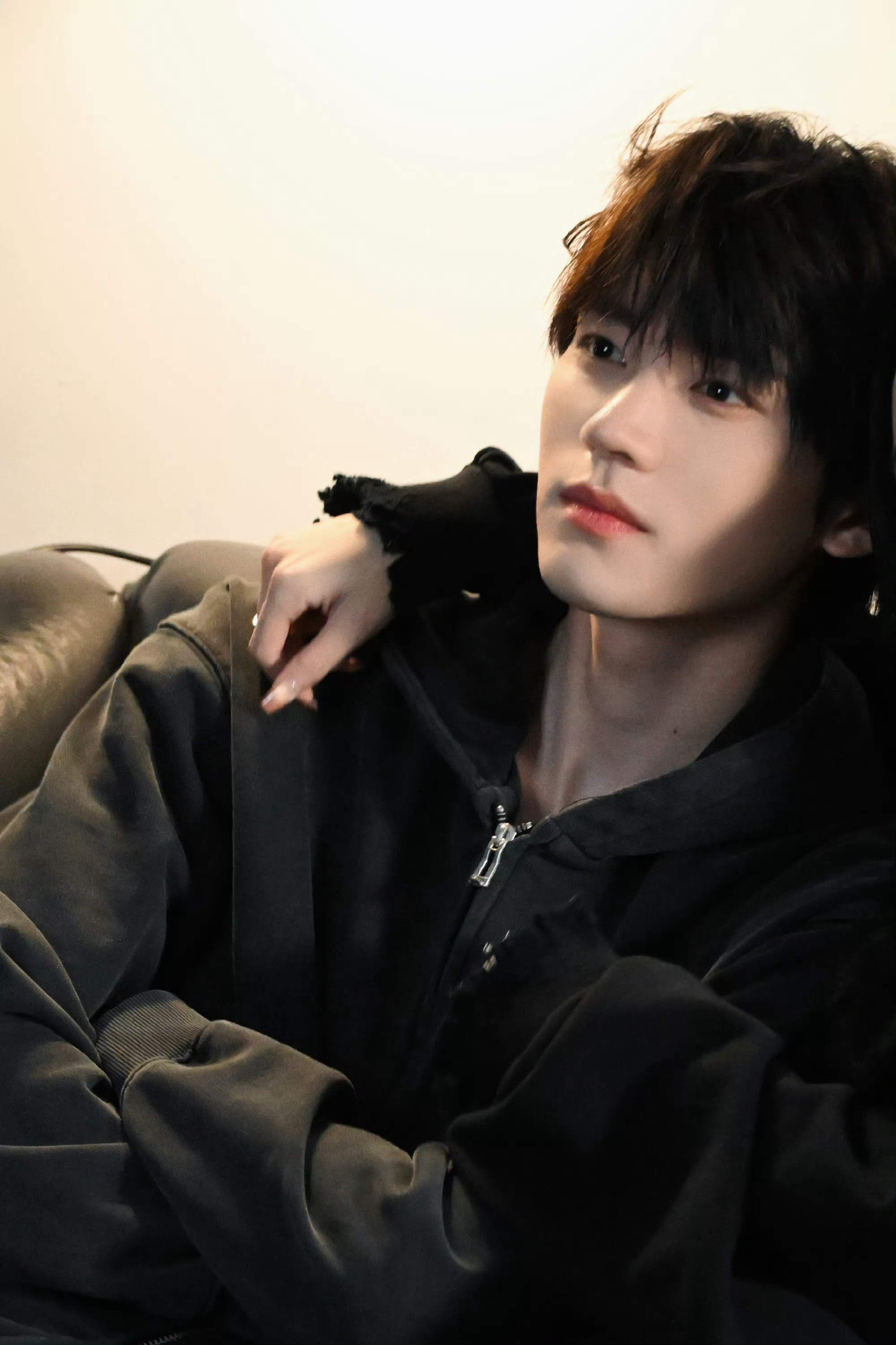 周翊然这个破碎感绝了太帅了耶！一瓶AD钙即可消气的小狗 