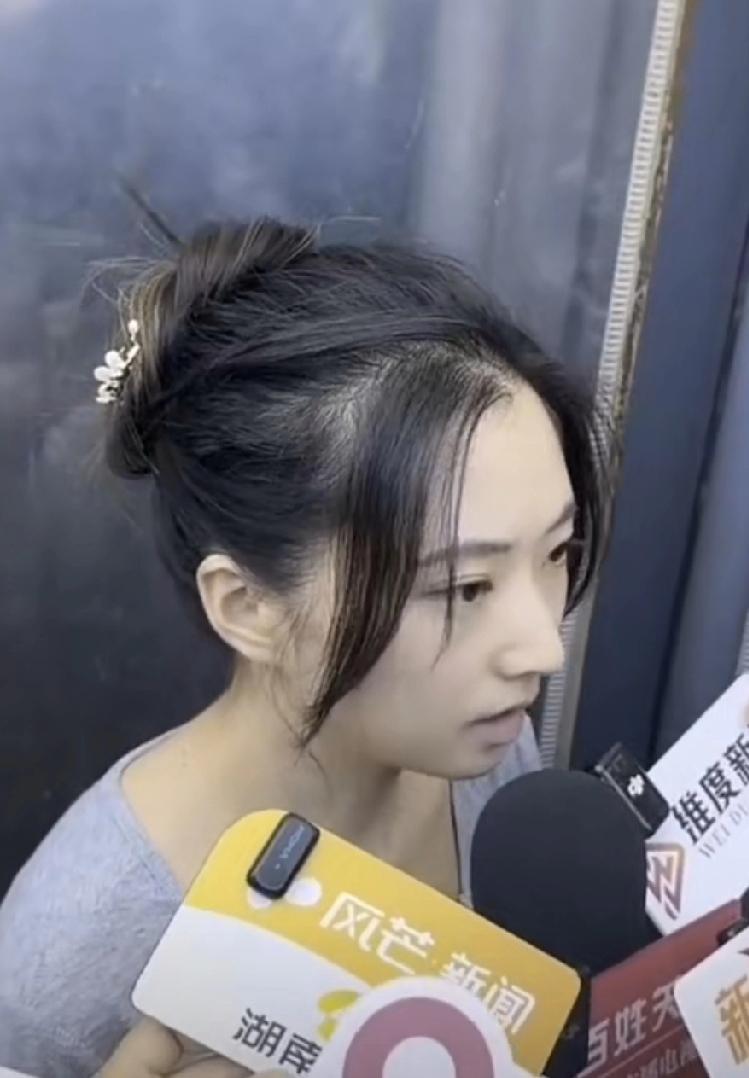 网红罗大美被害案一审宣判：妹妹叹“死刑换不回哥哥”，“迟到的正义”引深思
 
网