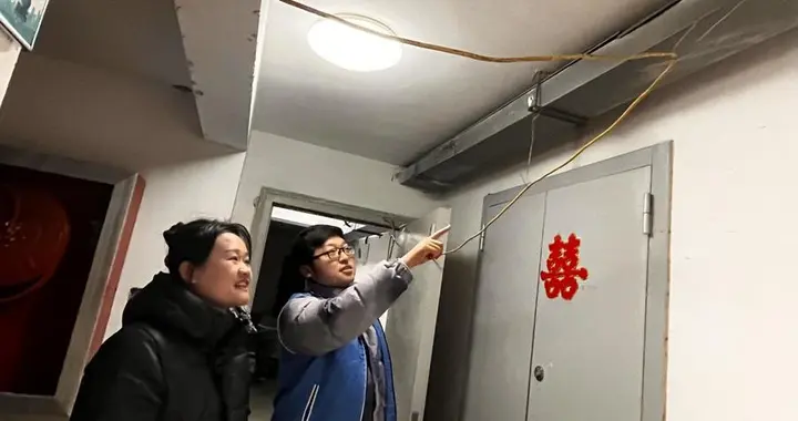 安居街道运河湾社区开展安全充电志愿服务活动