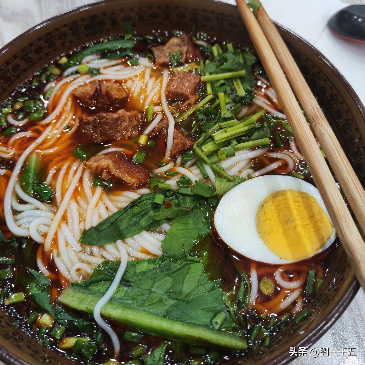 2026最想实现的一件事希望明年能恢复过去几年的热情，努力，加油去赚生活费。