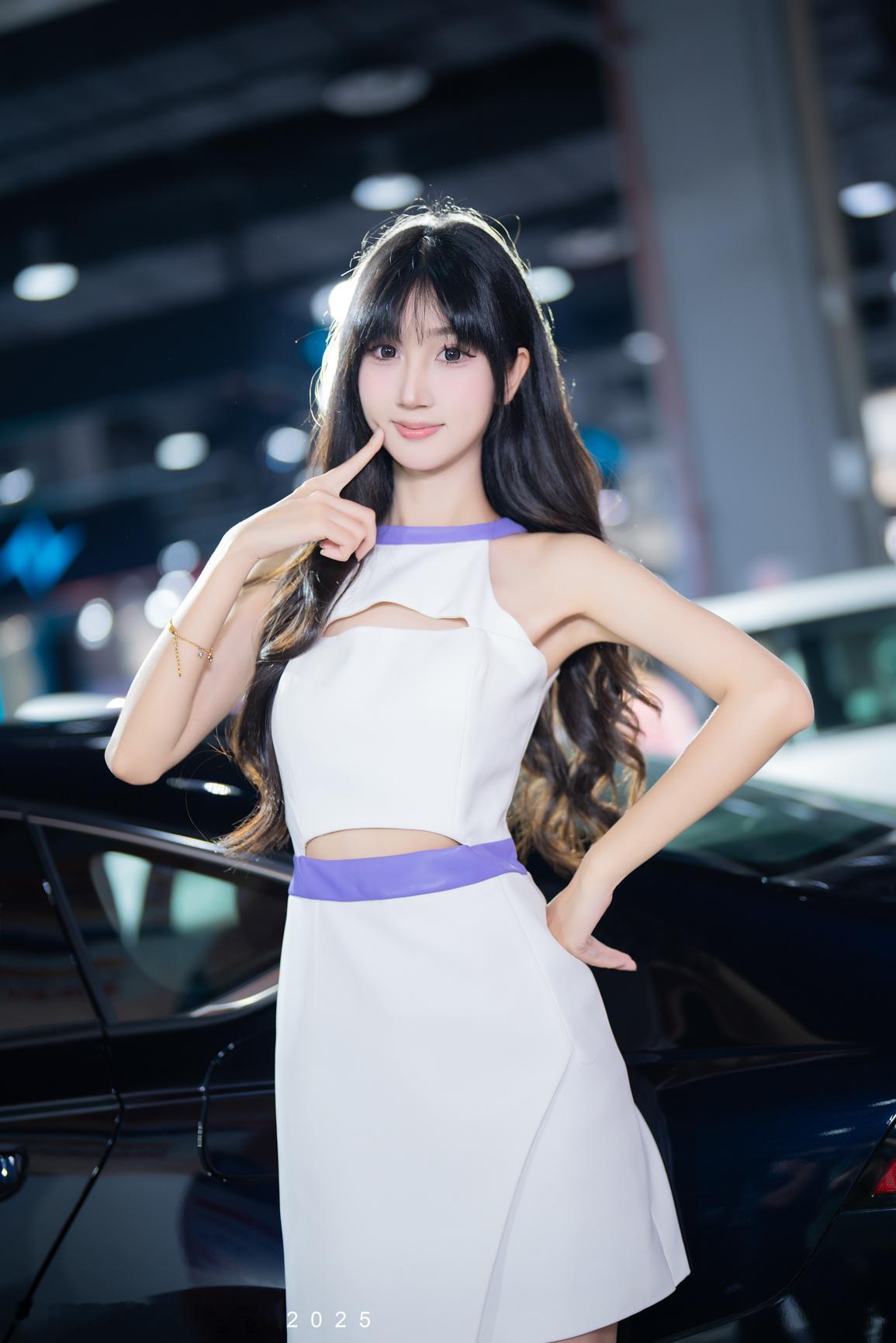 2025 国庆广州车展合集2想把图片带回家？请看置顶！出镜：又是新的9个模特摄影