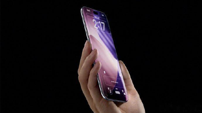 【苹果 20周年纪念版iPhone前瞻：微曲面显示屏、无实体按键，真全面屏仍存悬