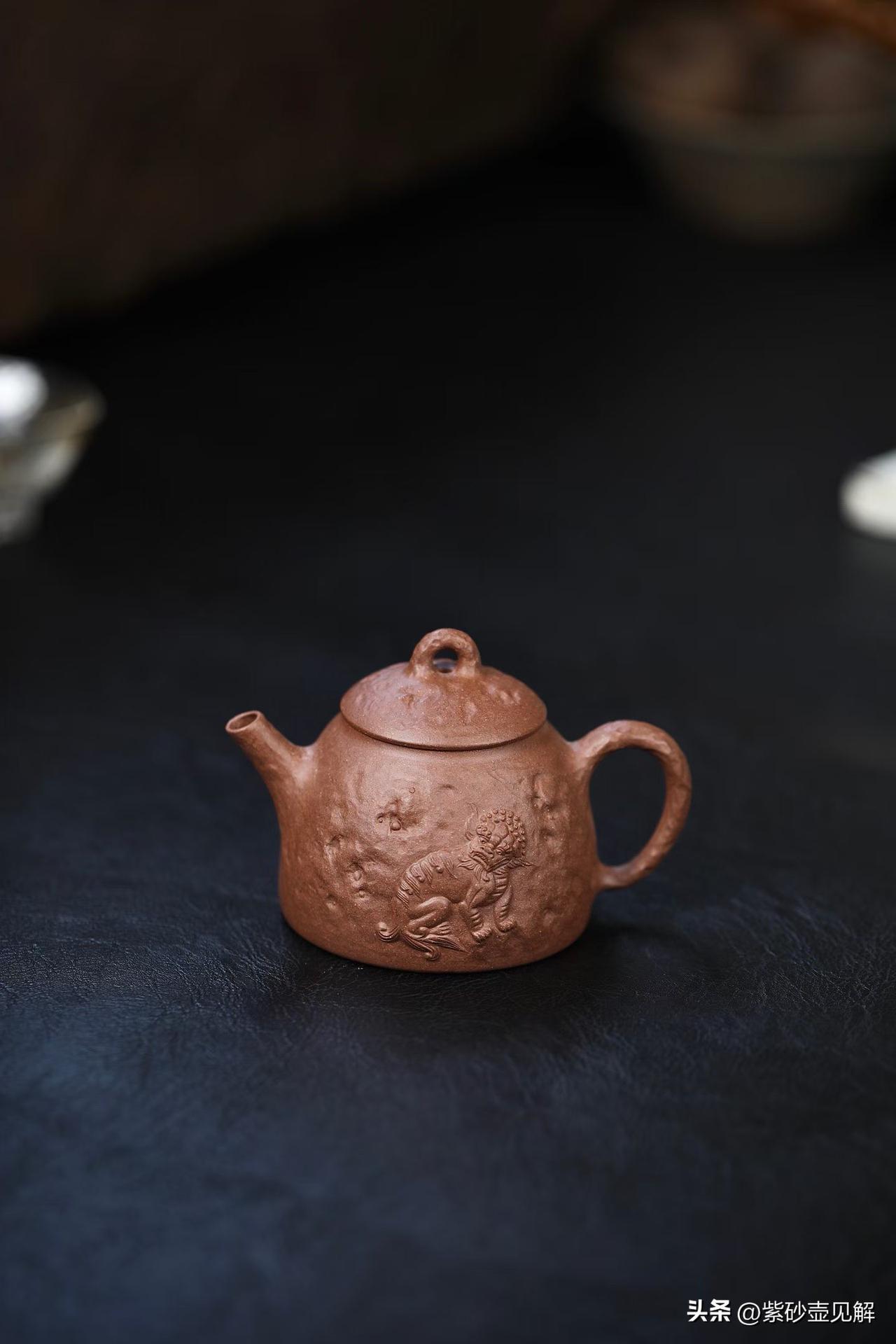 “全手工一定比半手工好？”茶室里的一段对话，点醒无数新手
（周六下午，老张的茶室