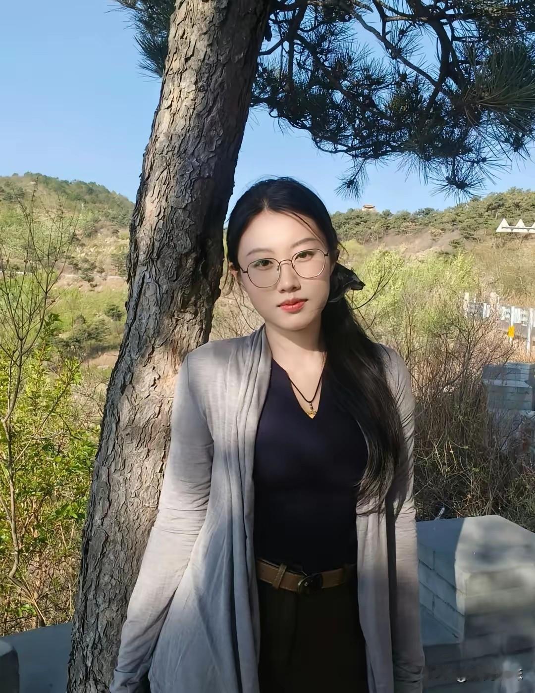 在自然中享受宁静时光，与大自然亲密接触