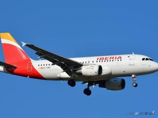 航班集体“跑路”！委内瑞拉空域成“高危区”，美国这波操作是要动手？
 
背后的戏