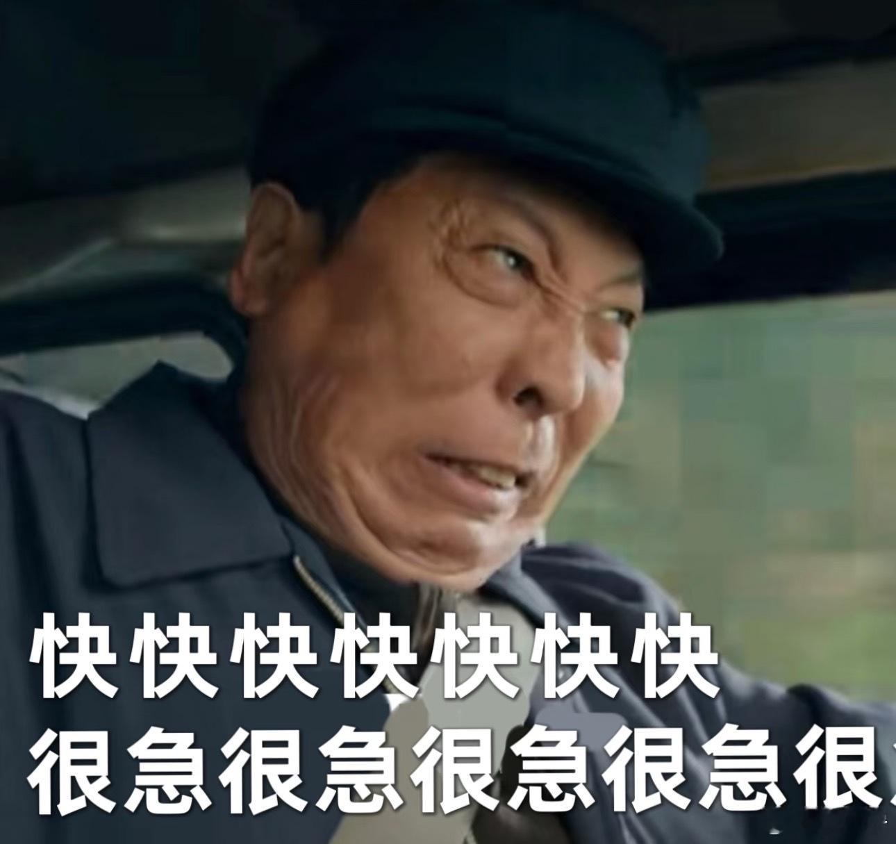 作为一个自媒体人，虽然也有单反、微单、便携式拍照设备等装备，但不得不说，最便捷有