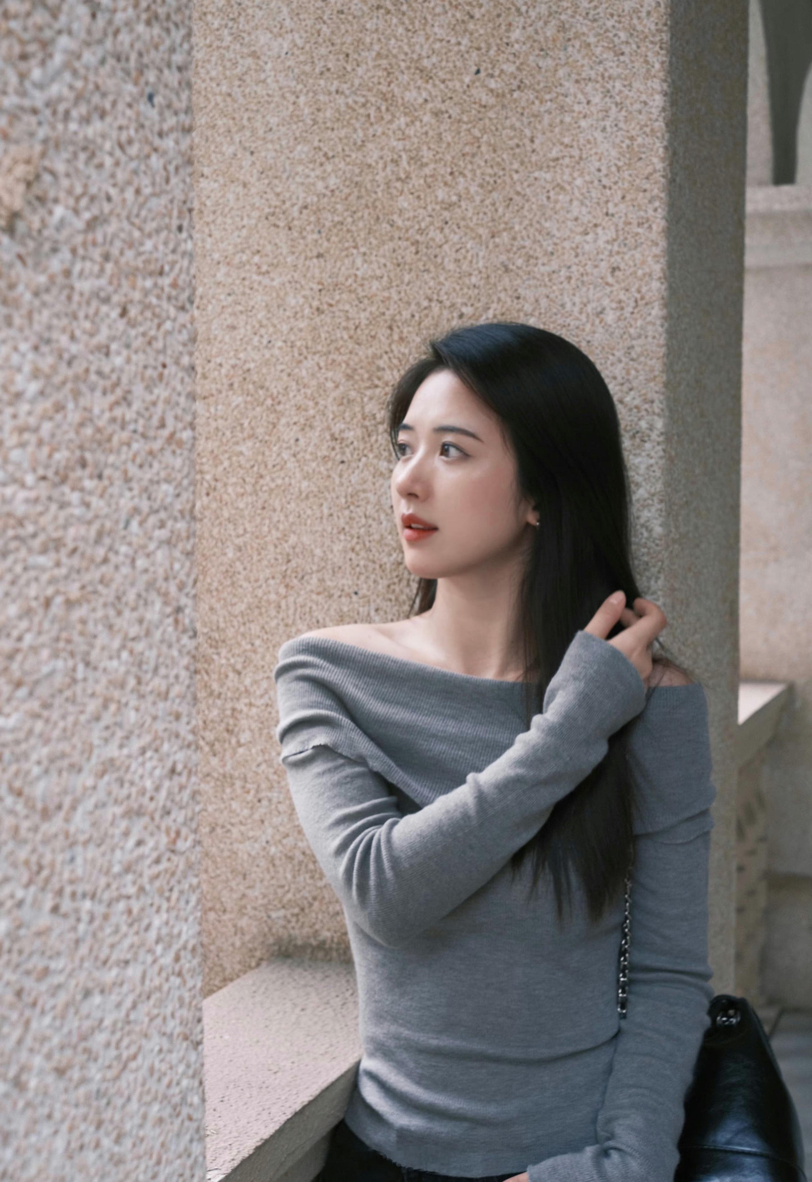 早起上班的女孩子 ​​​