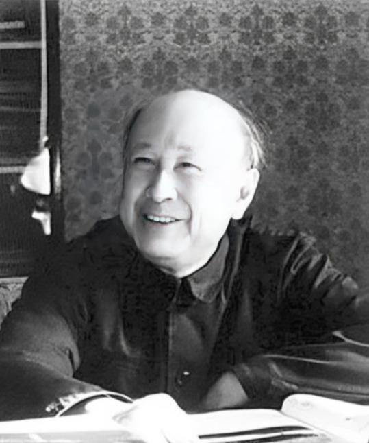 1984年中国科协换届，钱学森当场拒绝主席人选推荐，在会议现场明确表态发火：我不