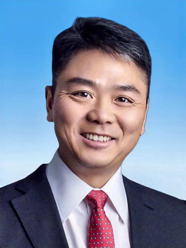 我国顶级富豪配偶从事的工作是什么？
1、柳传志妻子：龚国兴———联想电脑IT部总