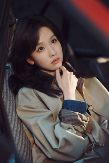 陈都灵  愿世间美好与你不期而遇 陈都灵余九琪