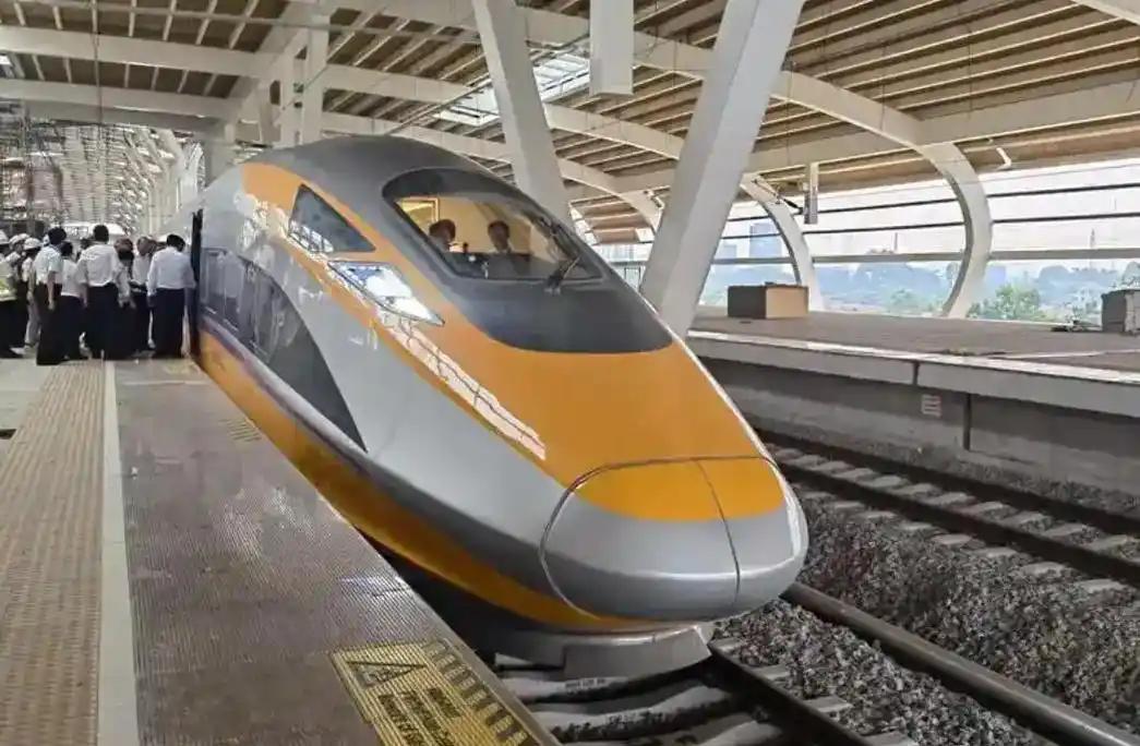 11年前，墨西哥不讲信用撕毁中国300亿高铁订单，2.7亿违约金只愿赔810万，