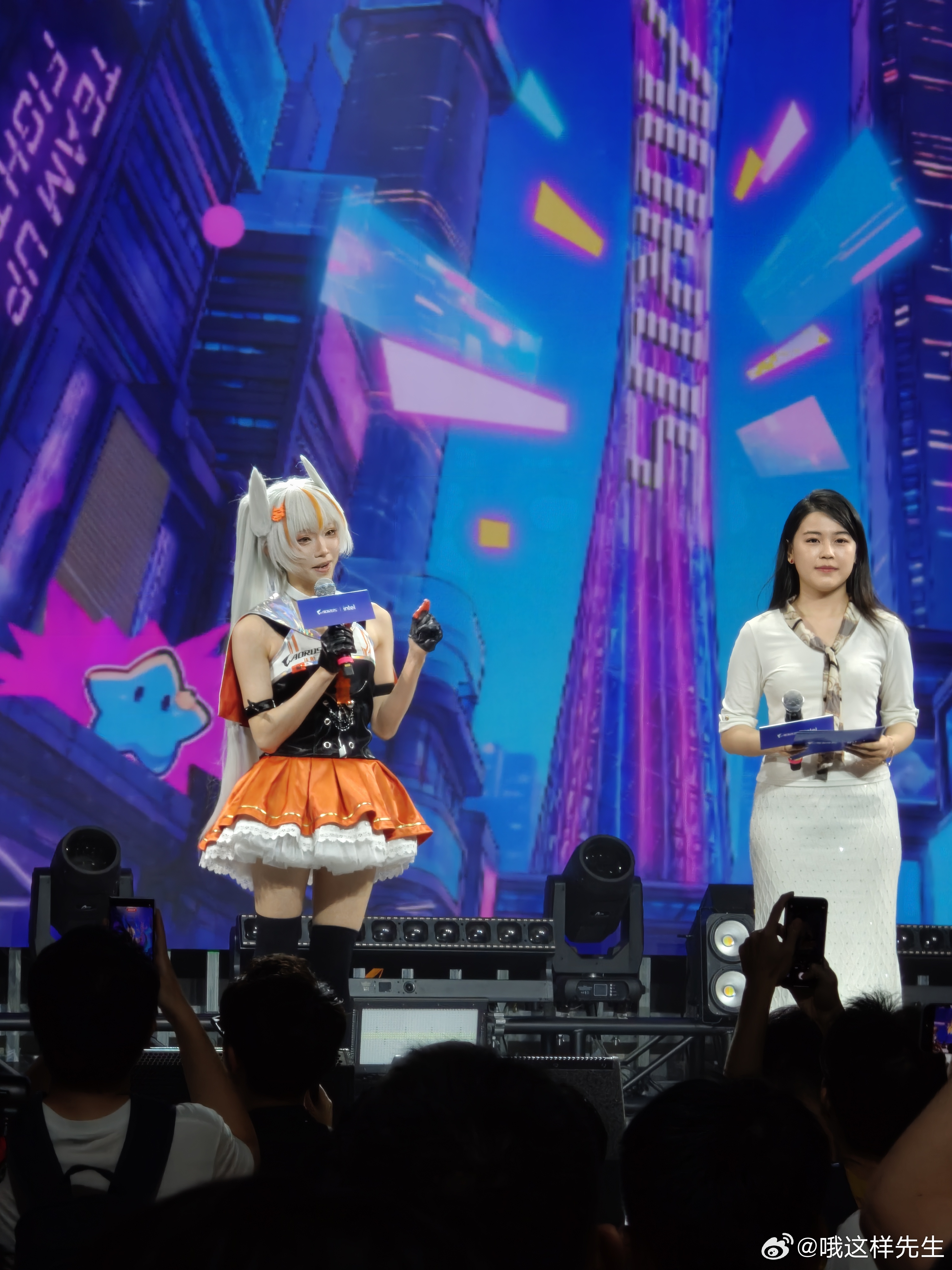 打卡技嘉 AORUS DAY广州下着大暴雨粉丝们也都如约而至活动现场氛围真挺好