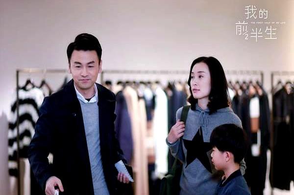 一个年薪百万的人，为什么看透了对方还不敢离婚？
说白了，不是舍不得，是账根本算不