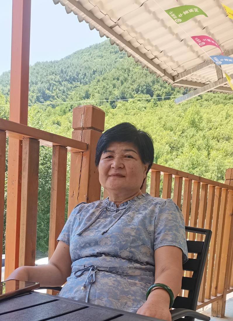 中老年人选奶粉别瞎买，记住3点不花冤枉钱
不少子女给爸妈挑奶粉，光看包装印着“中