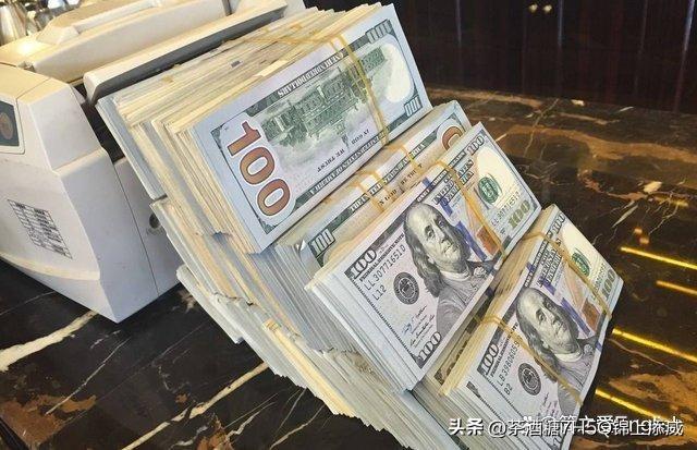美债为何不香了！美元最厉害之处是充当武器，比如俄乌战争美国没收俄罗斯资产，冻结几