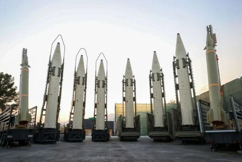 以色列首次空袭伊朗亚兹德导弹基地，摧毁“霍尔木兹”弹道导弹
以色列国防军6月22