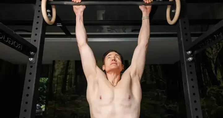 美国抗衰明星成立了一个“不死教”，回应AI时代的生存问题