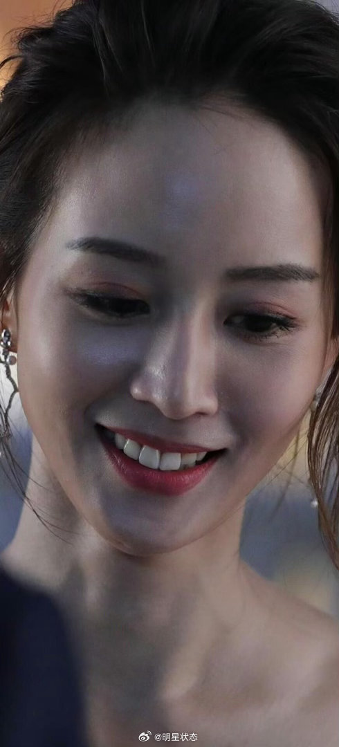 张钧甯生图怼脸状态 