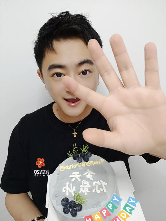 happy 12785 days🎉