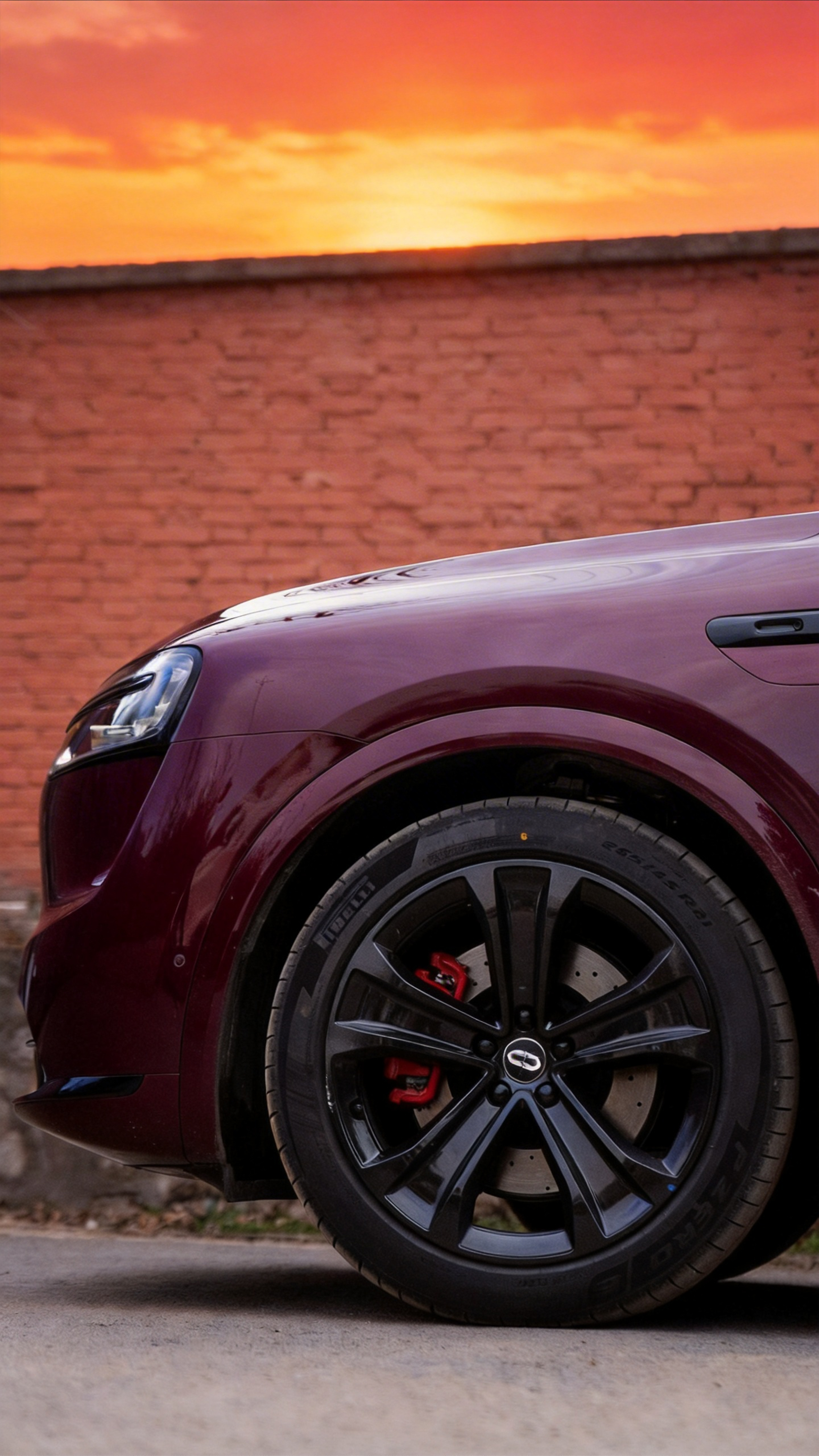 问界2月交付同比还涨了快六成，其实能看出来问界基本盘挺扎实。再加上补贴力度这么大