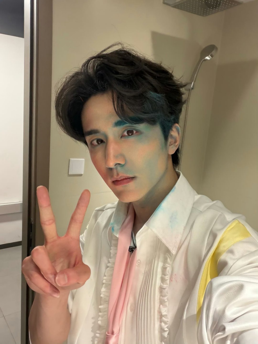 张新成仰卧起坐时能说完一部剧张新成这是什么全能buff叠满!《你好星期六》加更里