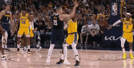 如果假摔有段位
以下哪些是段位最高？
反正没有一个是青铜
而且都是获得过MVP的