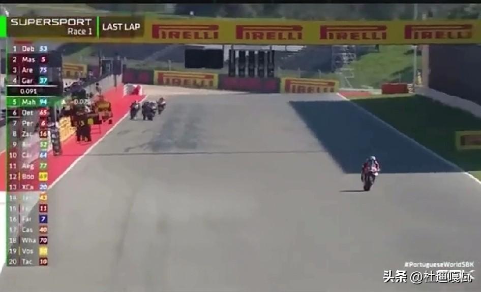 张雪机车一战成名，
这一次夺冠到底意味着什么，大家可能想象不到，成立不到三年的中