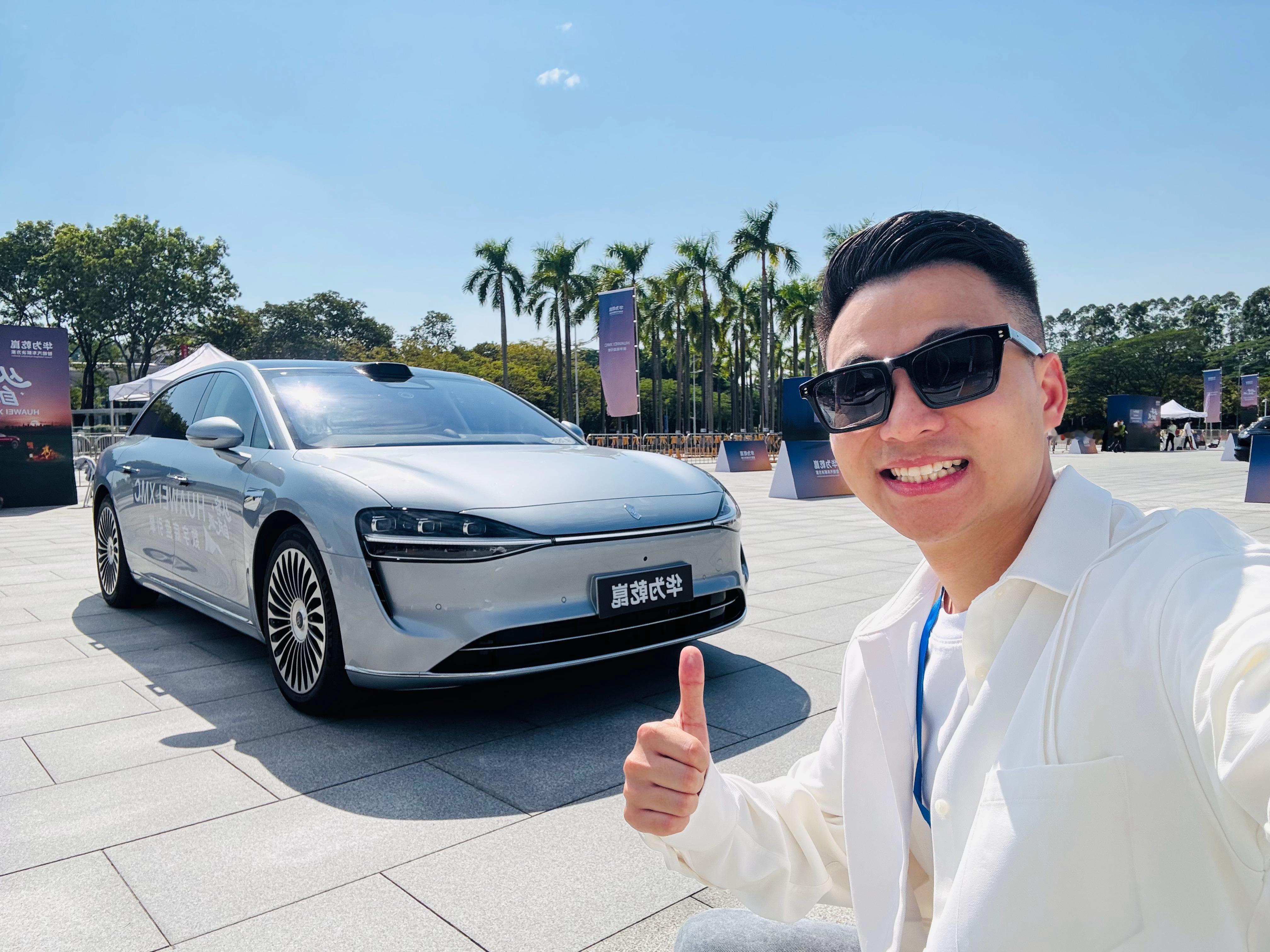 今天体验HUAWEI XMC数字底盘引擎，看看它开起来，是不是从容！⚡ 