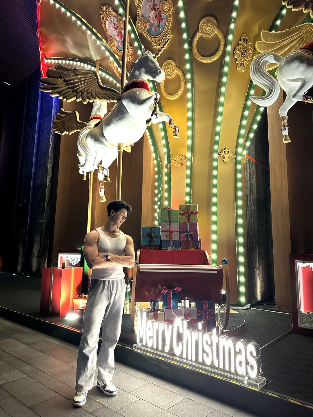 190cm/90kg 准备扮个圣诞老人