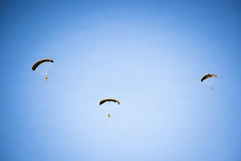 2025年10月21日，美国陆军第10特种部队空降旅（10th Special 