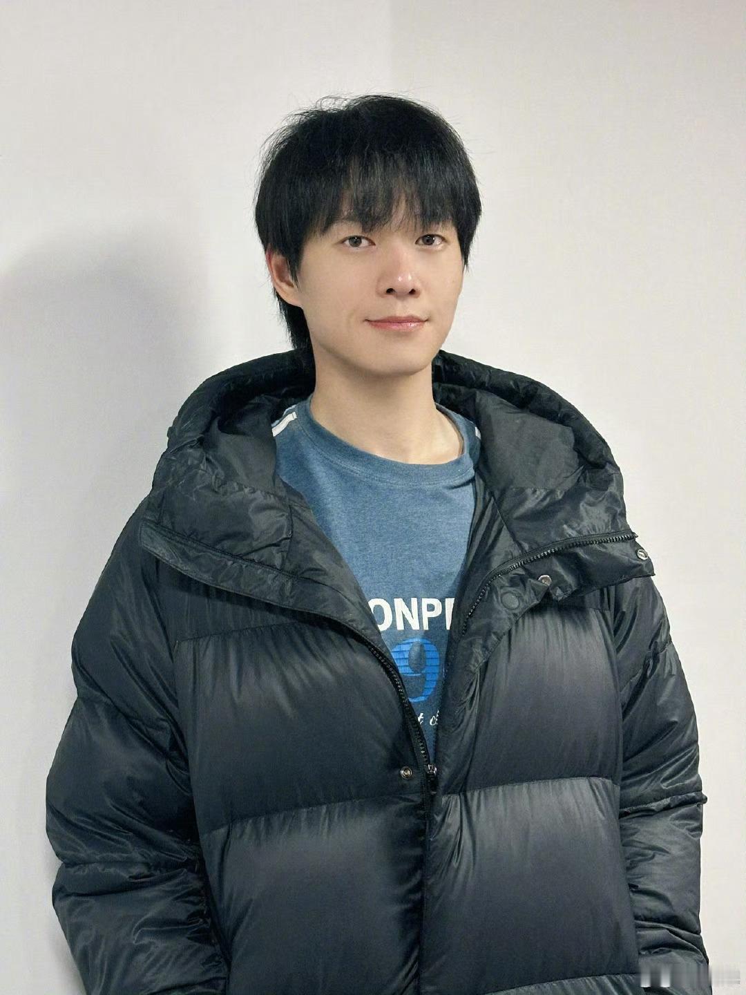 魏大勋捏个饺子小年快乐 捏个饺子过小年！ 