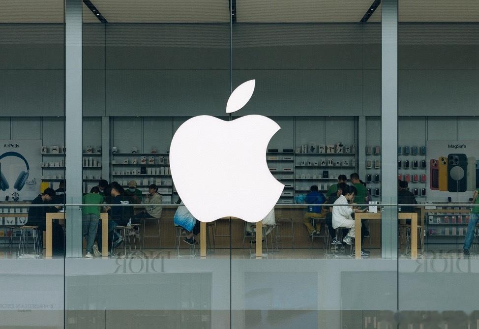 iPhone18Pro或涨270美元前一段时间，iPhone17有一个大幅的降价